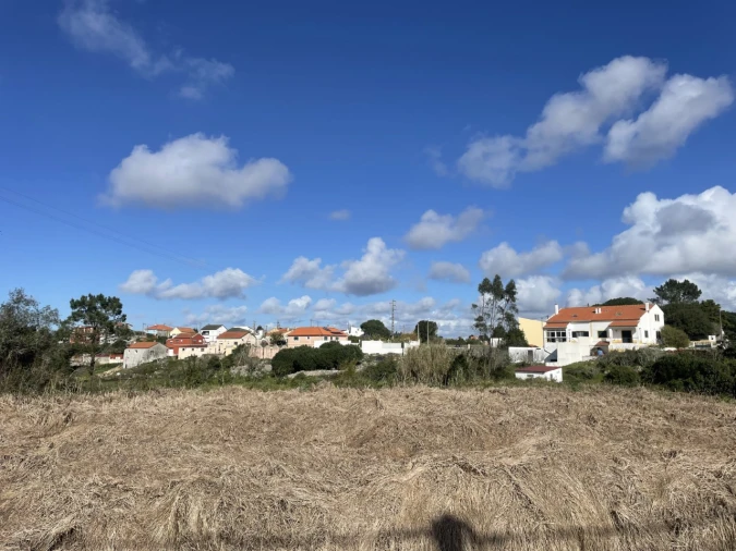 Terreno para Venda em Reguengo Grande Foto 2