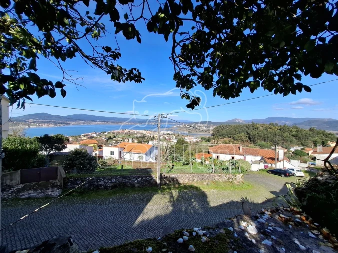 Moradia T4 para Venda em Caminha (Matriz) e Vilarelho Foto 1