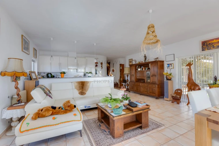 Moradia T4 para Venda em Bensafrim e Barão de São João Foto 15