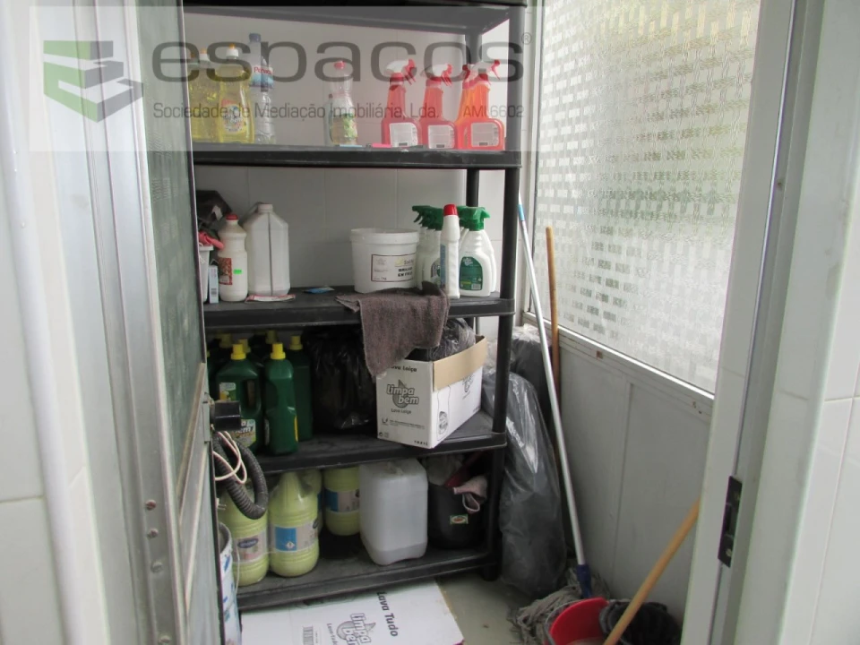 Negócio para Venda em Santa Iria de Azoia, São João da Talha e Bobadela Foto 10