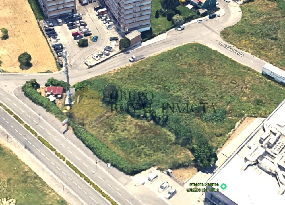 Terreno para Venda em Rio Tinto Foto 1