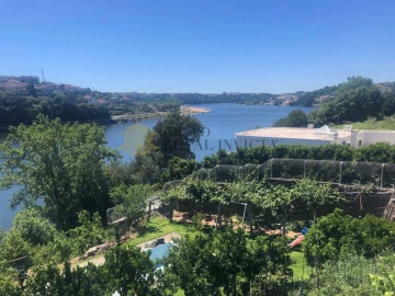 Moradia T4 para Venda em Gondomar (São Cosme), Valbom e Jovim