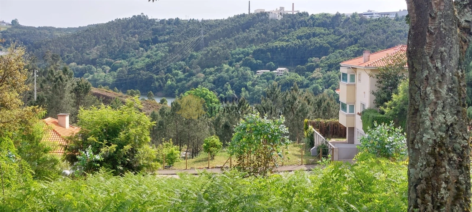 Terreno para Venda em Gondomar (São Cosme), Valbom e Jovim Foto 1