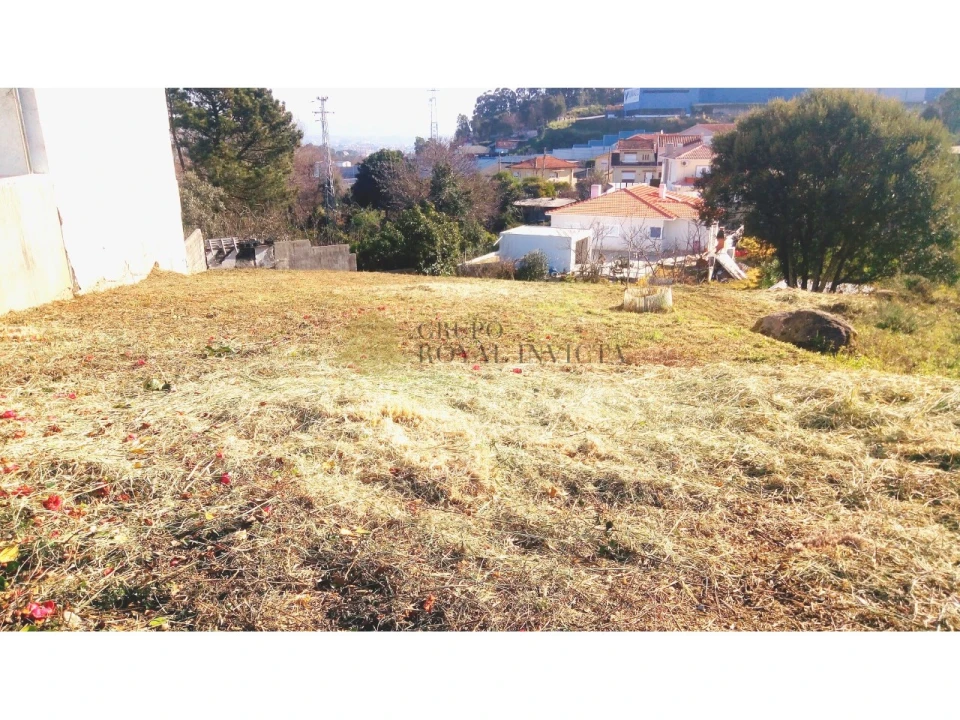 Terreno para Venda em Pedroso e Seixezelo Foto 3