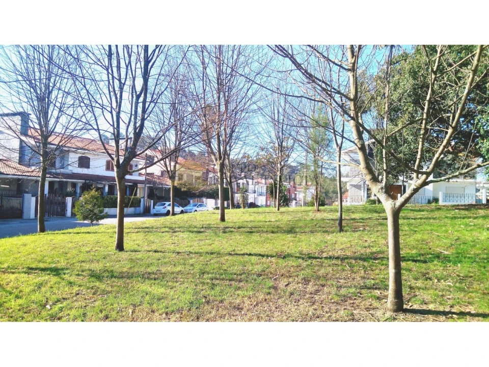 Terreno para Venda em Pedroso e Seixezelo Foto 6