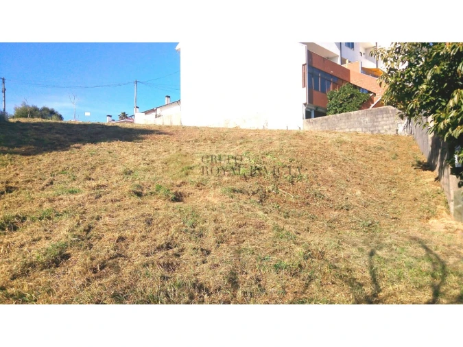 Terreno para Venda em Pedroso e Seixezelo Foto 2