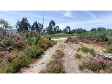 Terreno para Venda em Campo e Sobrado