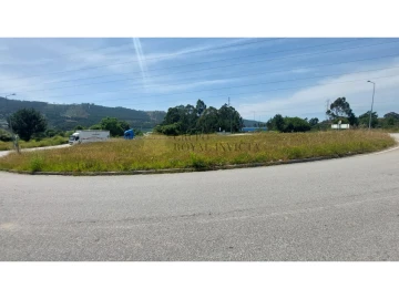 Terreno para Venda em Campo e Sobrado