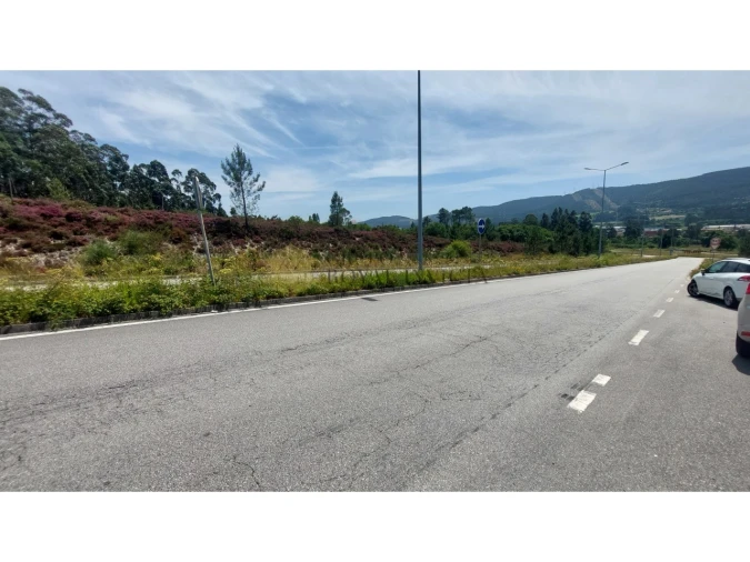 Terreno para Venda em Campo e Sobrado Foto 2