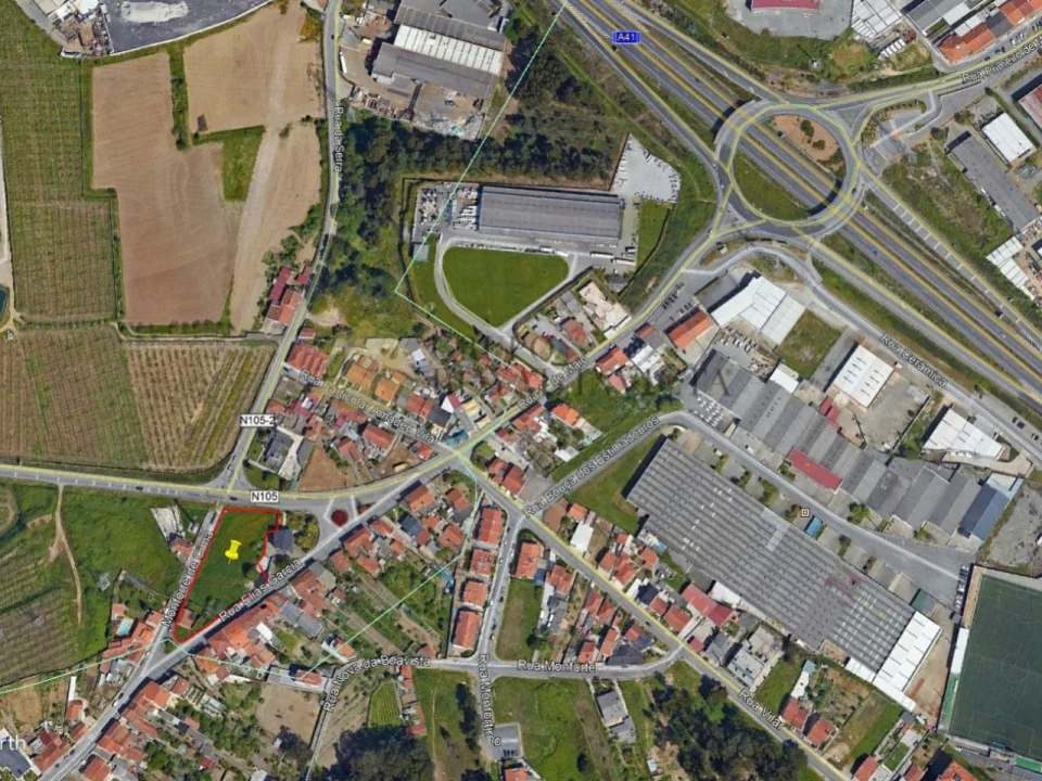 Terreno para Venda em Folgosa Foto 1