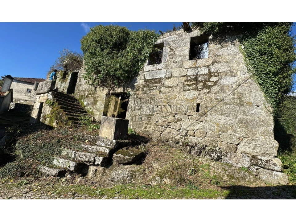 Moradia T1 para Venda em Ribas Foto 2