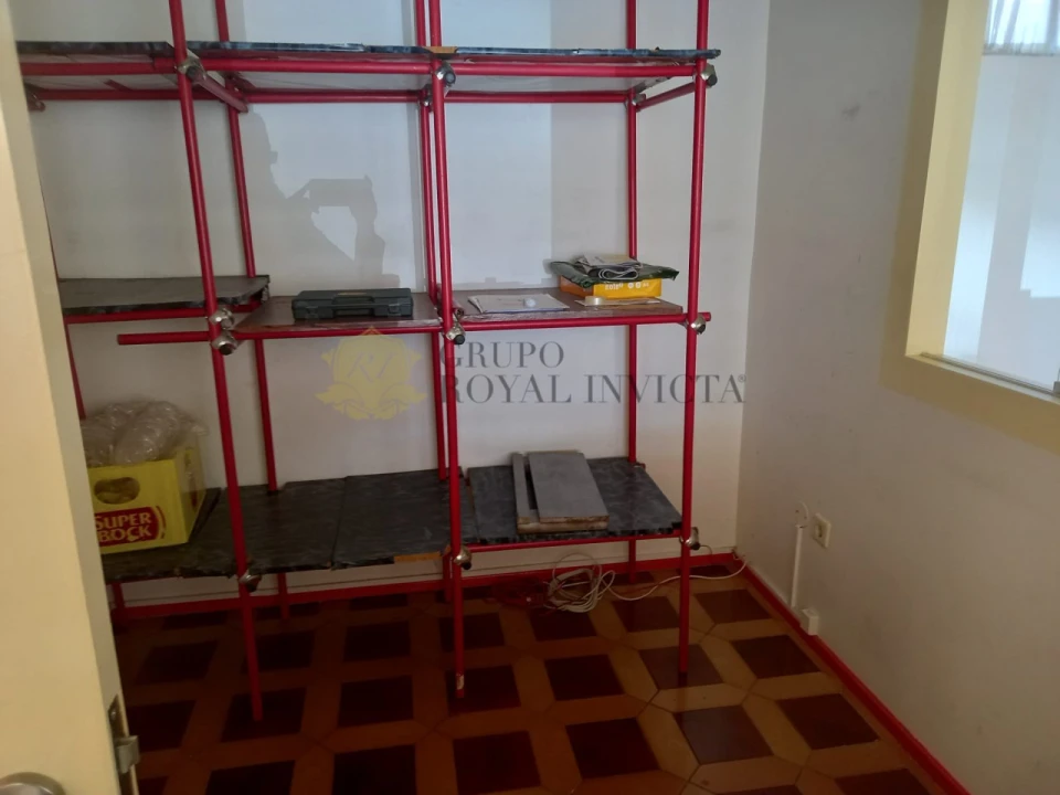 Loja para Venda em Alfena Foto 15