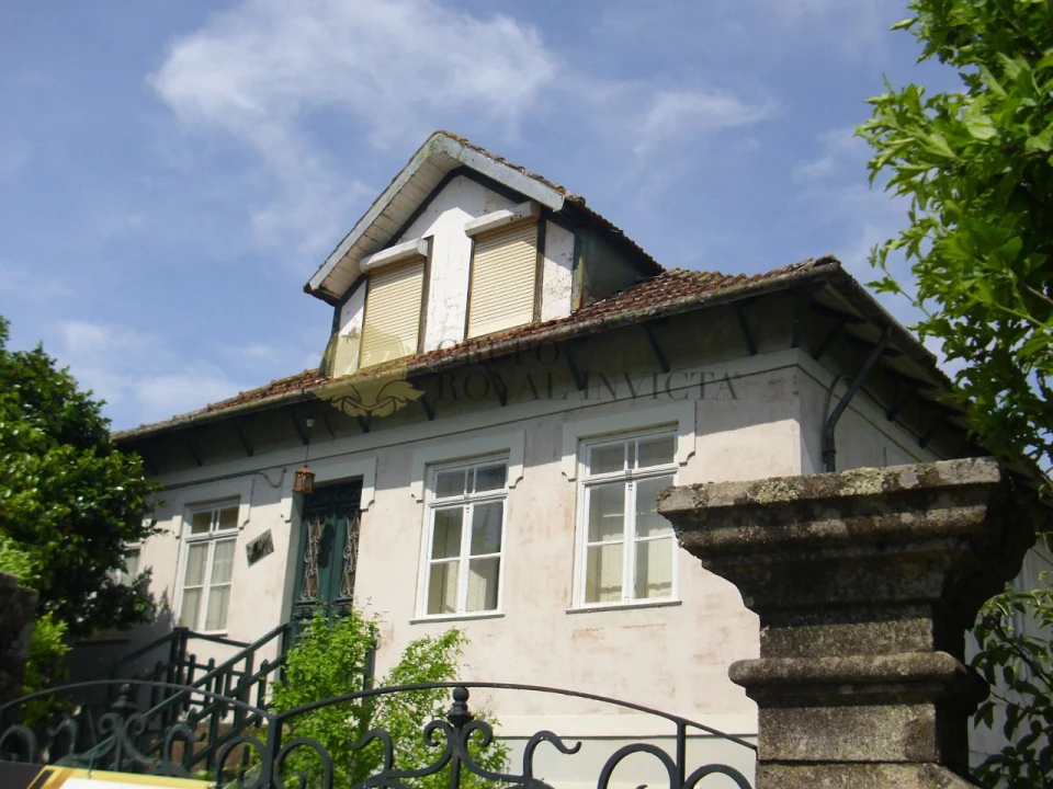 Moradia T8 para Venda em Bem Viver Foto 1