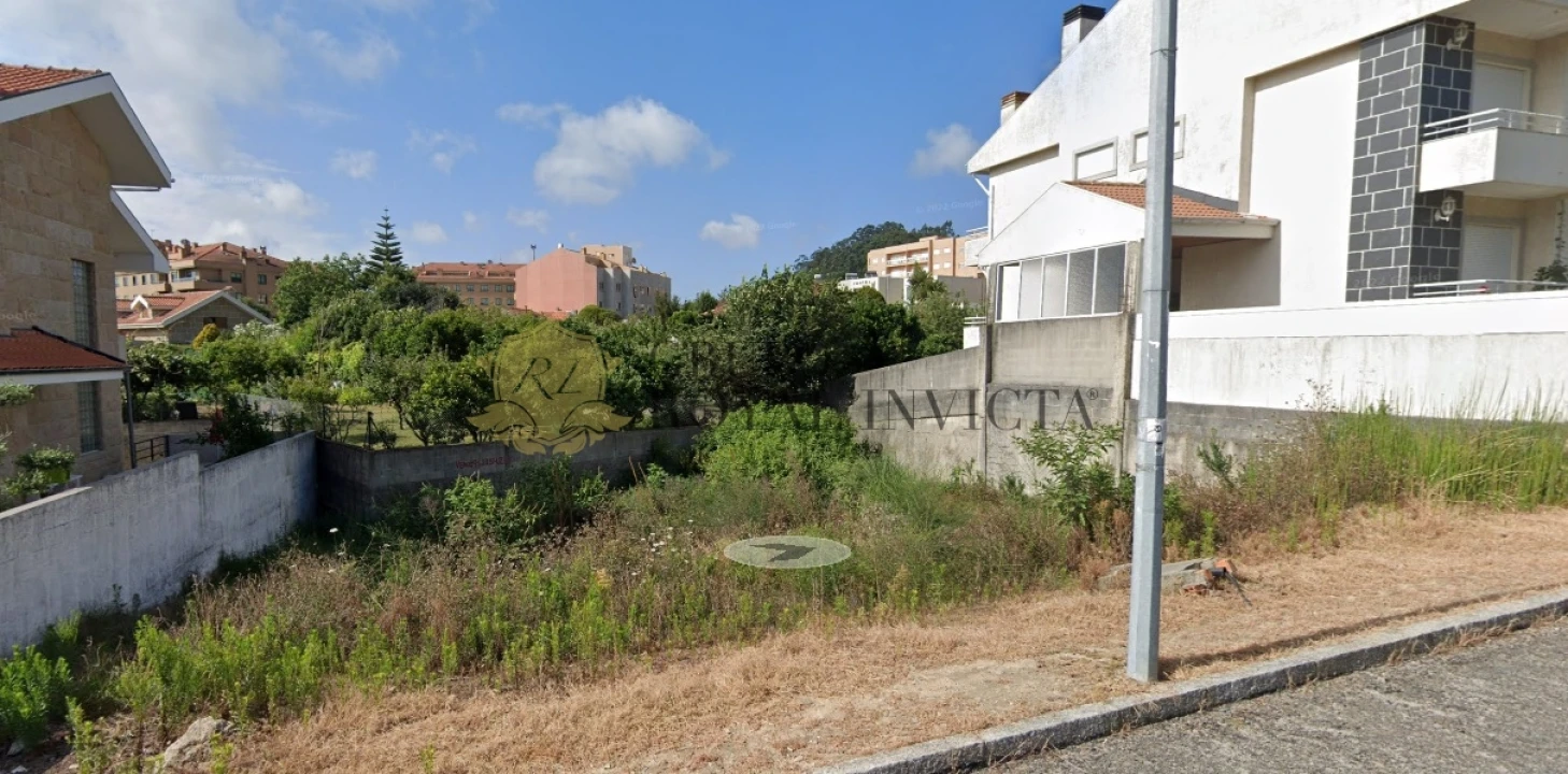 Terreno para Venda em Canelas Foto 2
