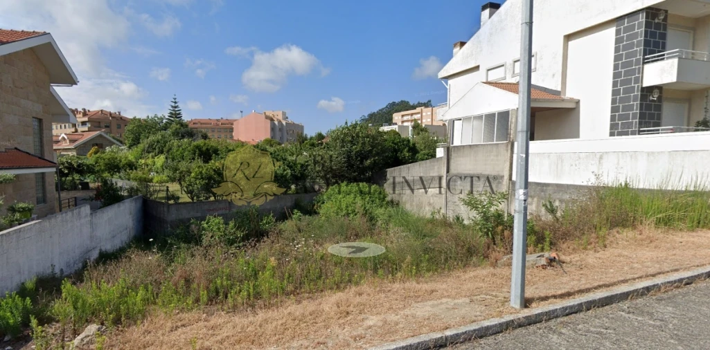Terreno para Venda em Canelas Foto 2
