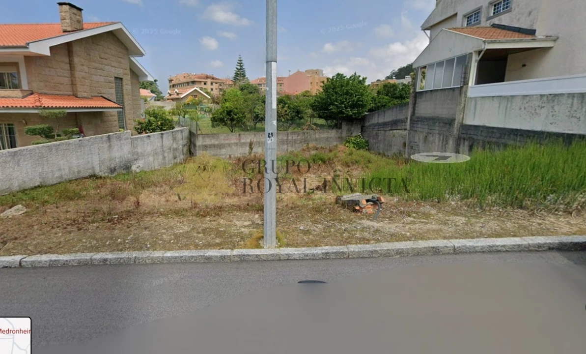 Terreno para Venda em Canelas Foto 1