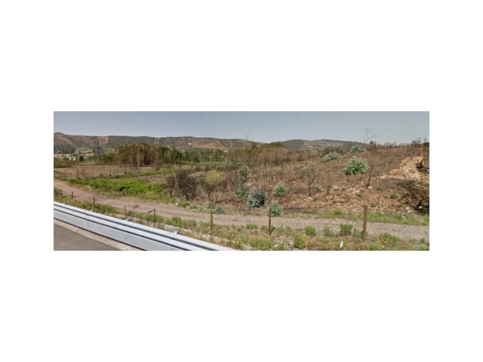 Terreno para Venda em Campo e Sobrado Foto 1