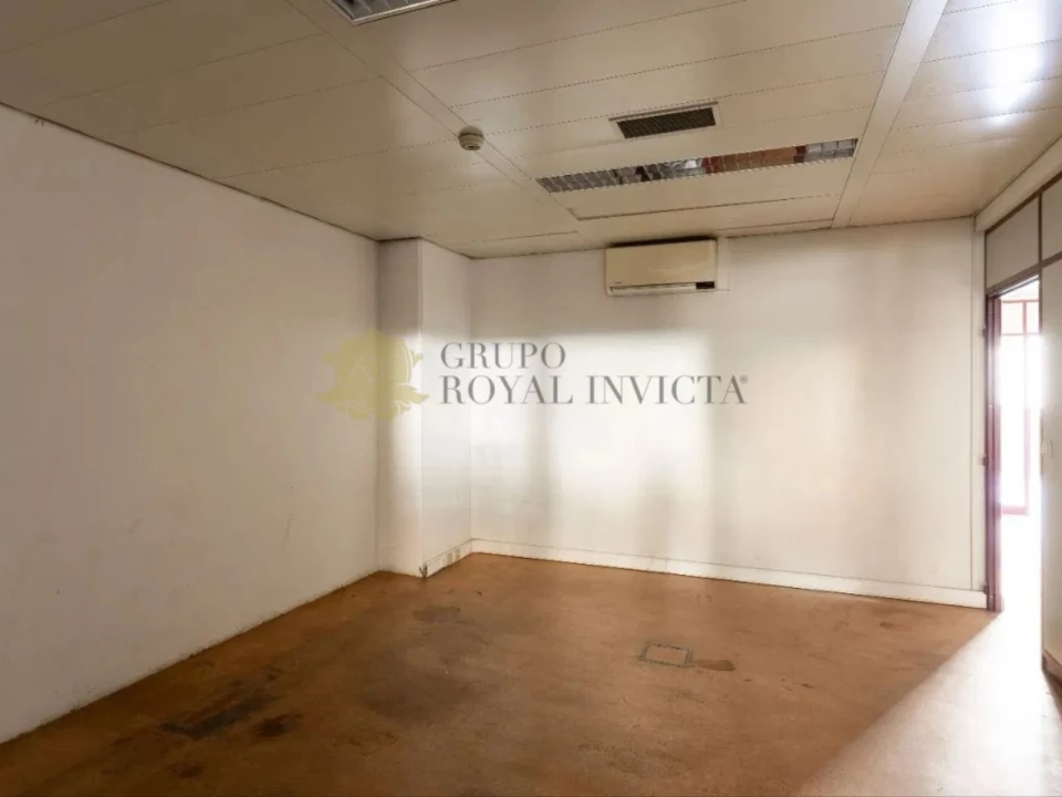 Escritório para Venda em Mafamude e Vilar do Paraíso Foto 20