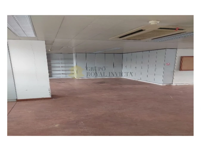 Escritório para Venda em Mafamude e Vilar do Paraíso Foto 11