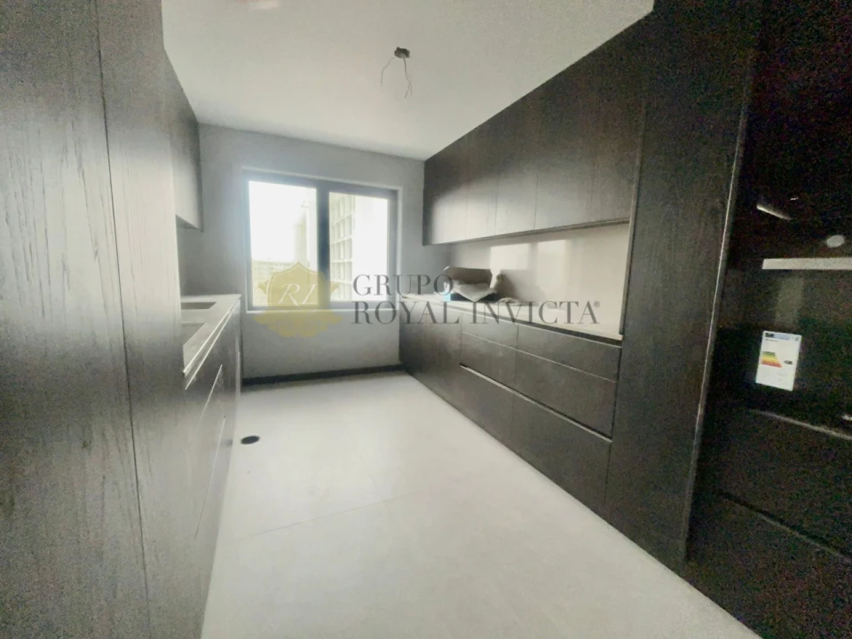 Apartamento T3 para Venda em Ramalde Foto 5