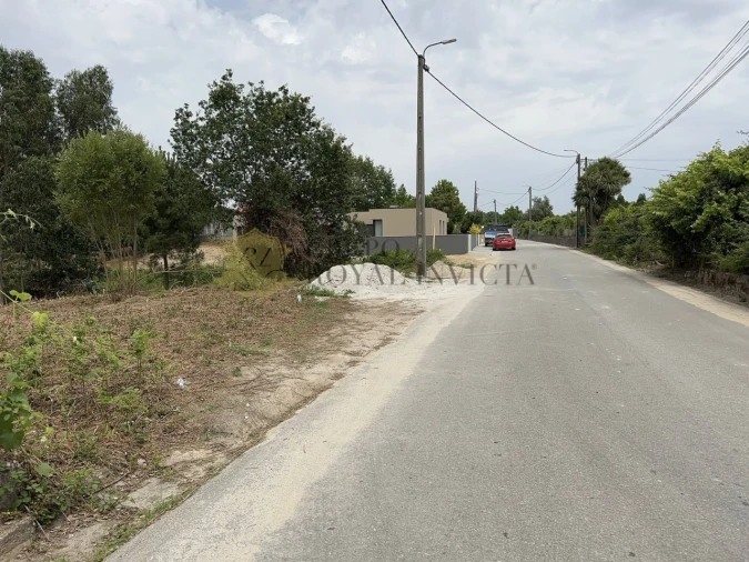 Terreno para Venda em Foz do Sousa e Covelo Foto 5
