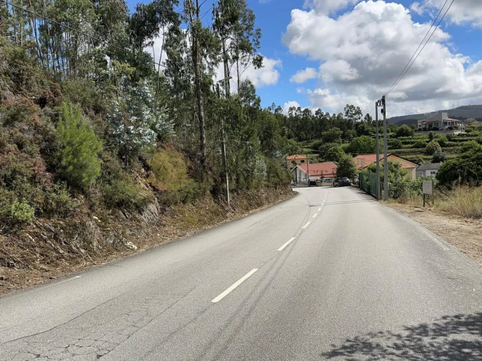 Terreno para Venda em Foz do Sousa e Covelo Foto 9
