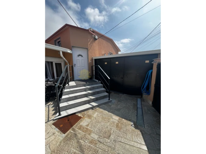 Prédio para Venda em Canidelo Foto 4