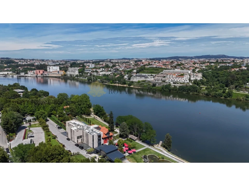 Terreno para Venda em Oliveira do Douro Foto 27