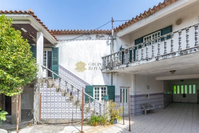 Moradia T8 para Venda em Ermesinde