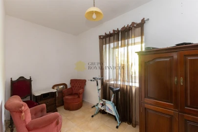 Moradia T8 para Venda em Ermesinde