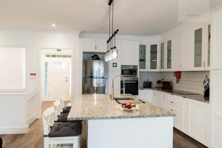 Moradia T3 para Venda em Agua de Alto Foto 9