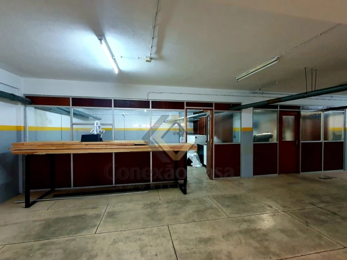 Armazém para Arrendamento em Mafamude e Vilar do Paraíso Foto 5