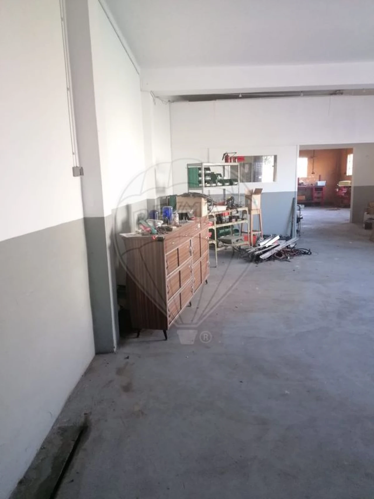 Armazém para Arrendamento em Paços de Brandão Foto 9