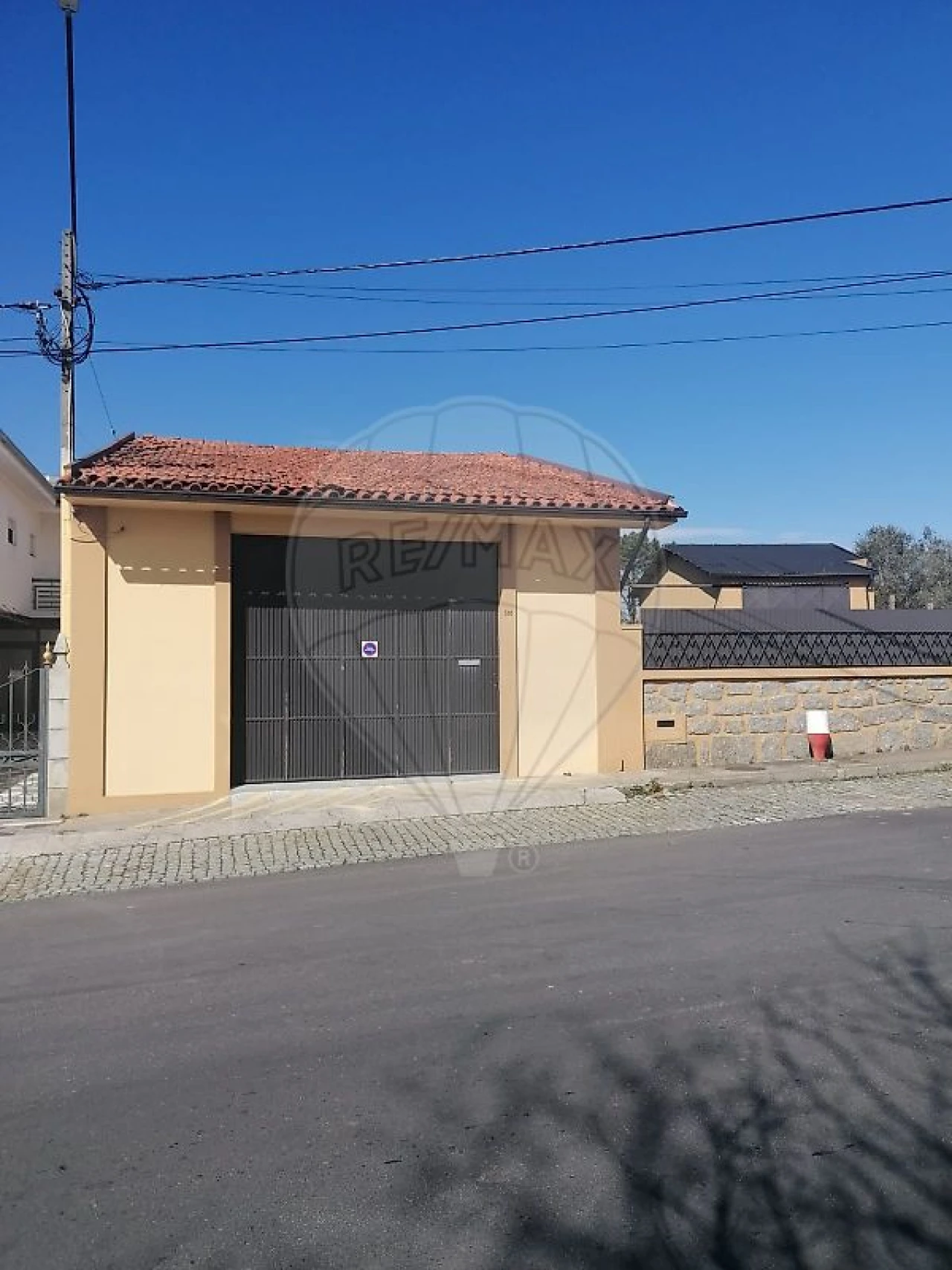 Armazém para Arrendamento em Paços de Brandão Foto 4