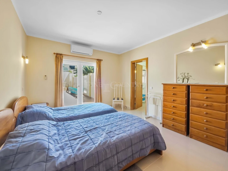 Moradia T3 para Venda em Lagoa e Carvoeiro Foto 25