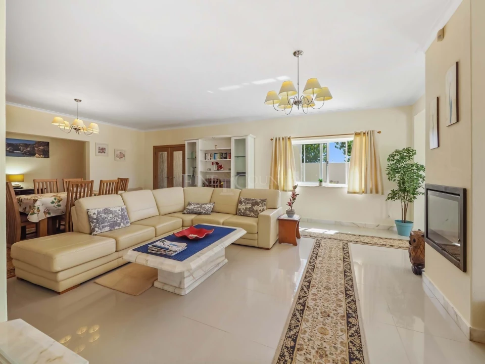 Moradia T3 para Venda em Lagoa e Carvoeiro Foto 5