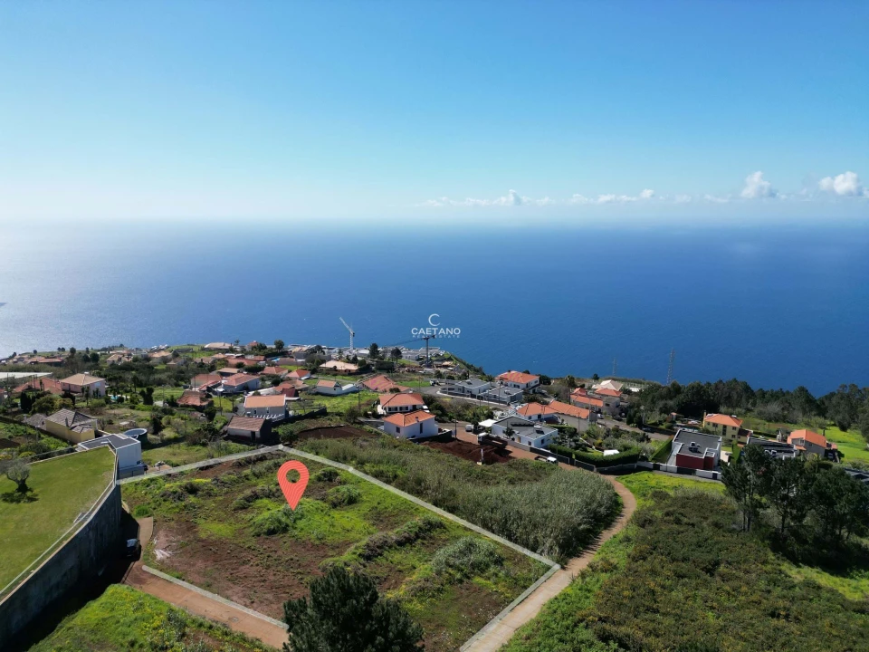 Terreno para Venda em Prazeres Foto 3