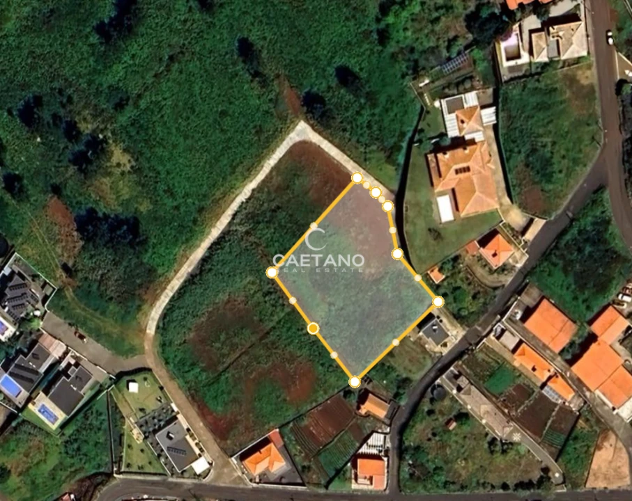 Terreno para Venda em Prazeres Foto 2