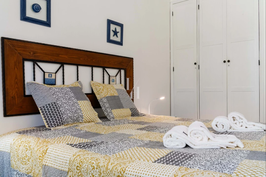 Apartamento T2 para Arrendamento férias em Quarteira Foto 6