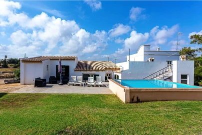 Moradia T8 para Venda em Conceição e Cabanas de Tavira