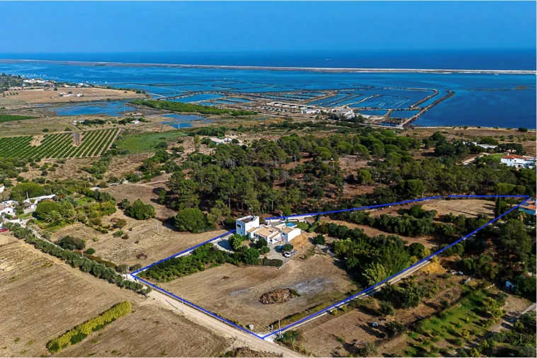 Moradia T8 para Venda em Conceição e Cabanas de Tavira Foto 2