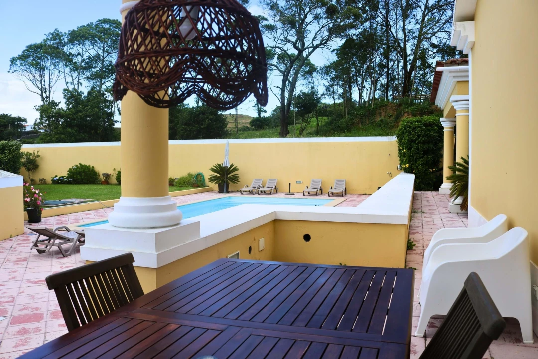 Moradia T5 para Venda em Rosto do Cão (São Roque) Foto 4