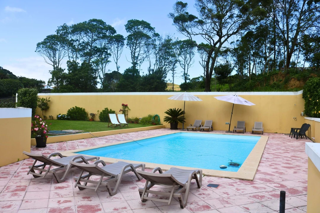 Moradia T5 para Venda em Rosto do Cão (São Roque) Foto 8