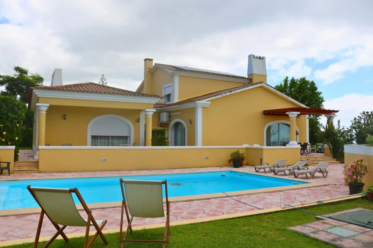 Moradia T5 para Venda em Rosto do Cão (São Roque) Foto 6