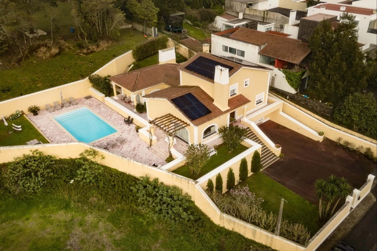 Moradia T5 para Venda em Rosto do Cão (São Roque) Foto 45