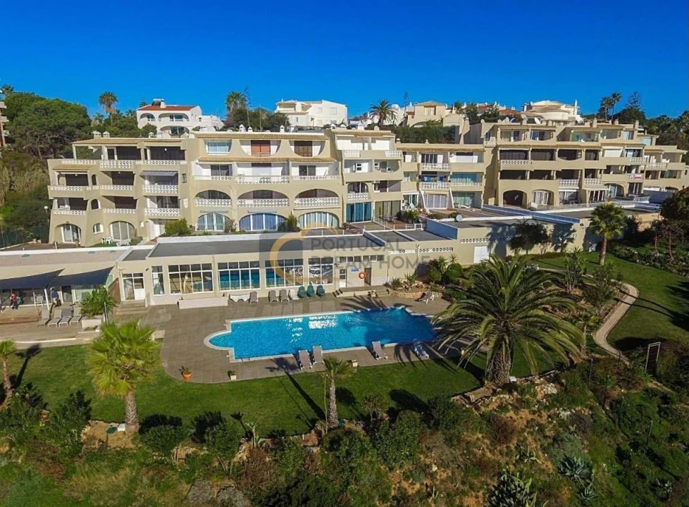 Garagem para Venda em Albufeira e Olhos de Água Foto 2