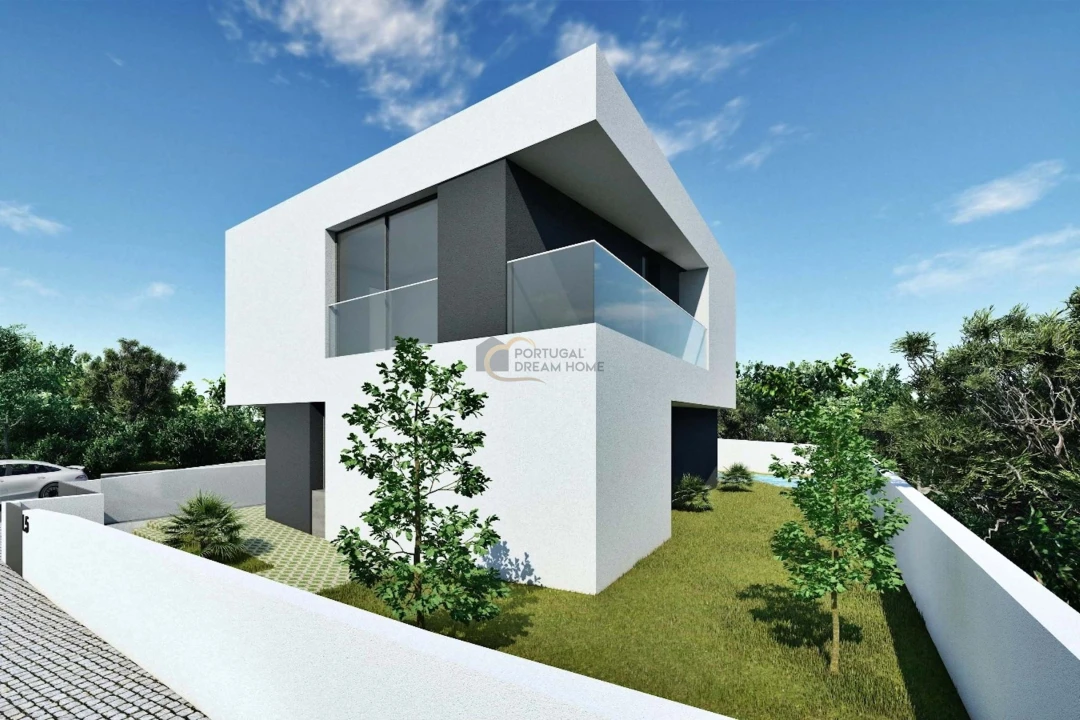 Moradia T4 para Venda em Guia Foto 3