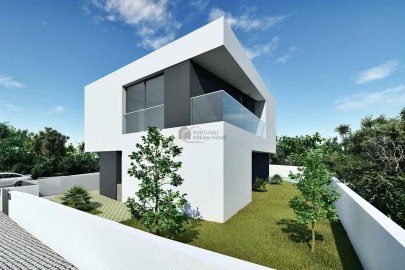 Moradia T4 para Venda em Guia