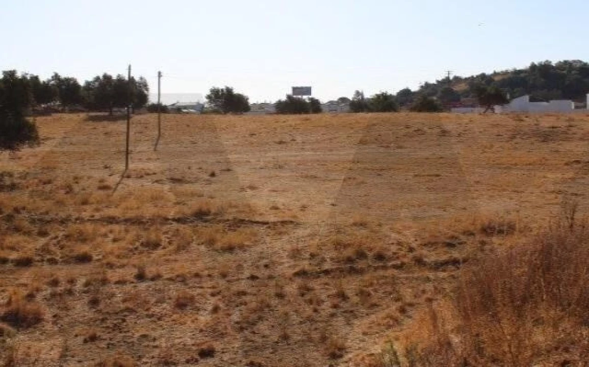 Terreno para Venda em Albufeira e Olhos de Água Foto 7
