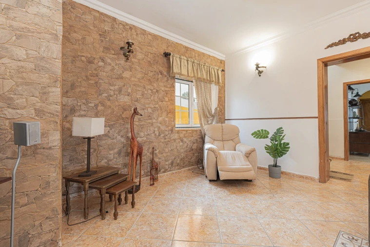 Moradia T4 para Venda em Azambuja Foto 11